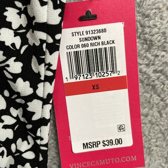 NEW Vince Camuto Womens XS Printed Split-Back Key Rich Black Small Floral Multi - Picture 7 of 10